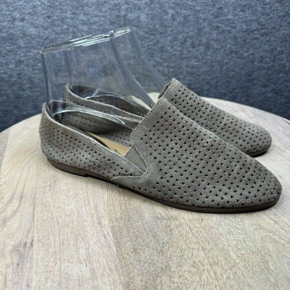 Lucky Brand Carthy Perforated Suede Slip-On Loafers‎ Womens Size 8.5 Taupe - Picture 2 of 11
